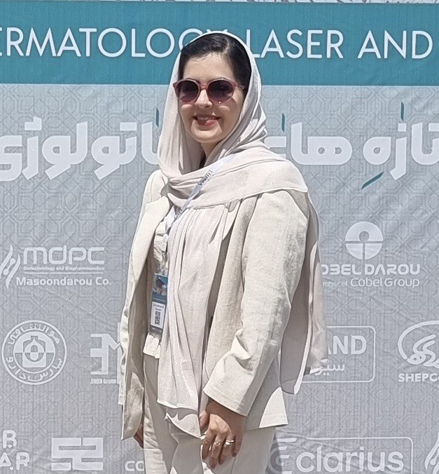دکتر سمن افخمی اردکانی